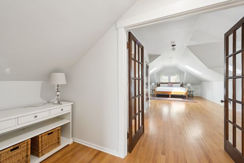 Tiny photo for 6614 N Talman Avenue, Chicago, IL 60645 (MLS # 12634609)