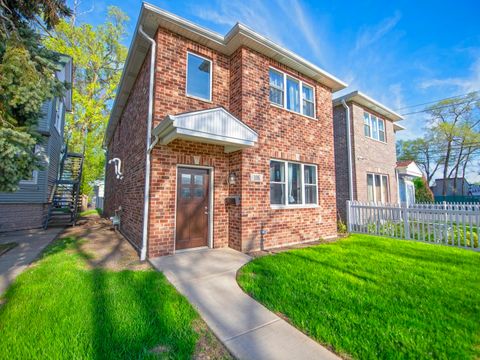 Tiny photo for 105 N 12th Avenue, Melrose Park, IL 60160 (MLS # 12585782)