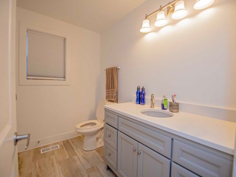 Tiny photo for 105 N 12th Avenue, Melrose Park, IL 60160 (MLS # 12585782)