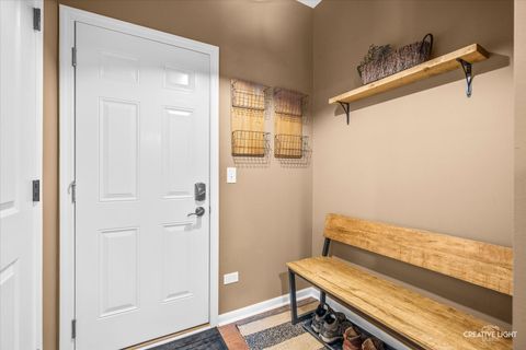 Tiny photo for 1721 HARCOURT Drive, Woodridge, IL 60517 (MLS # 12575832)