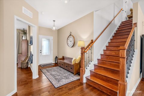 Tiny photo for 1721 HARCOURT Drive, Woodridge, IL 60517 (MLS # 12575832)
