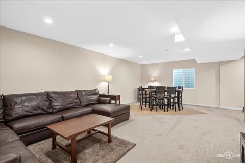 Tiny photo for 1721 HARCOURT Drive, Woodridge, IL 60517 (MLS # 12575832)