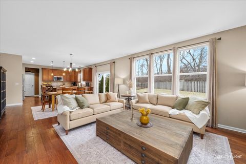 Tiny photo for 1721 HARCOURT Drive, Woodridge, IL 60517 (MLS # 12575832)
