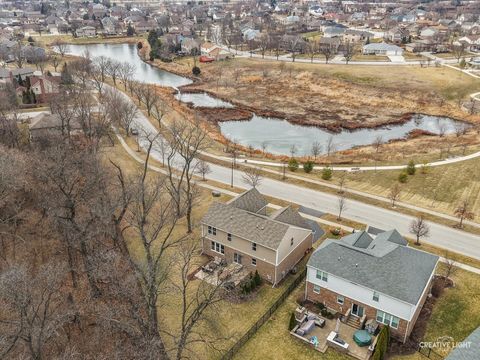 Tiny photo for 1721 HARCOURT Drive, Woodridge, IL 60517 (MLS # 12575832)