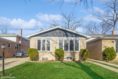 A home in Skokie