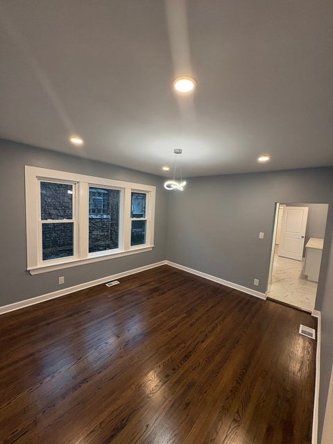Tiny photo for 8404 S Oglesby Avenue, Chicago, IL 60617 (MLS # 12748811)