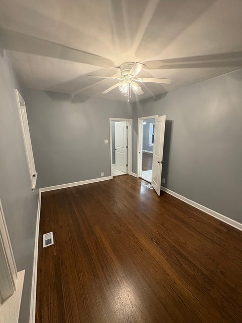 Tiny photo for 8404 S Oglesby Avenue, Chicago, IL 60617 (MLS # 12748811)