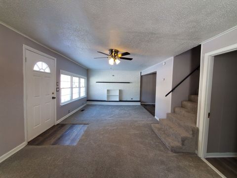 Tiny photo for 511 W Baird Street, Carbondale, IL 62901 (MLS # 12558153)