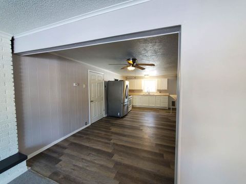 Tiny photo for 511 W Baird Street, Carbondale, IL 62901 (MLS # 12558153)