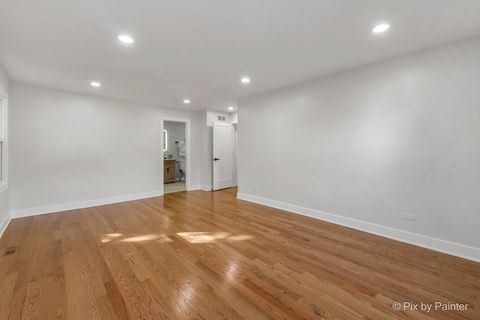 Tiny photo for 2019 E Chinkapin Oak Drive, Mount Prospect, IL 60056 (MLS # 12500039)