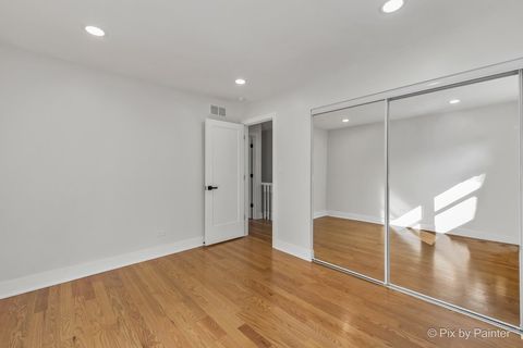 Tiny photo for 2019 E Chinkapin Oak Drive, Mount Prospect, IL 60056 (MLS # 12500039)