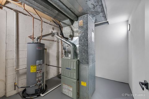 Tiny photo for 2019 E Chinkapin Oak Drive, Mount Prospect, IL 60056 (MLS # 12500039)