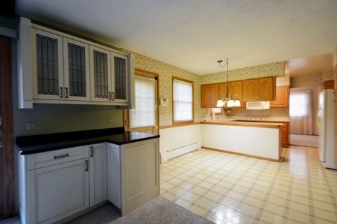 Tiny photo for 2645 N Evergreen Avenue, Waukegan, IL 60087 (MLS # 12577916)
