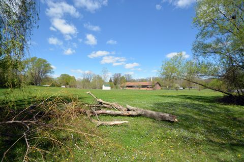 Tiny photo for 2645 N Evergreen Avenue, Waukegan, IL 60087 (MLS # 12577916)