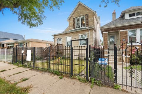 Tiny photo for 3710 W 60th Place, Chicago, IL 60629 (MLS # 12426322)