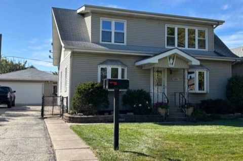4916 S LOREL Avenue Chicago IL 60638