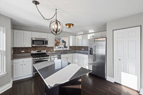 Tiny photo for 5020 Thistle Lane, Lake In The Hills, IL 60156 (MLS # 12793282)