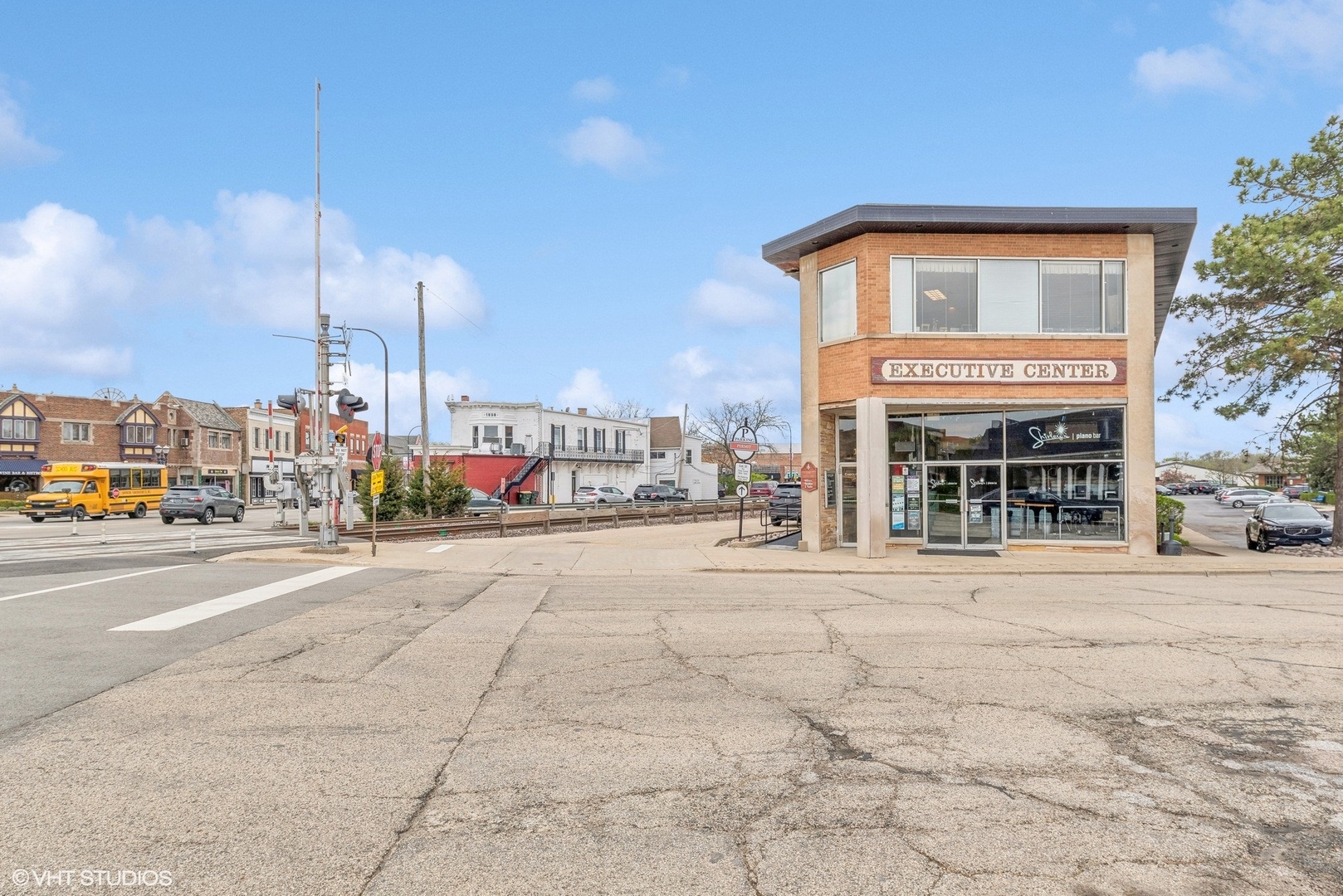 102 N Cook Street