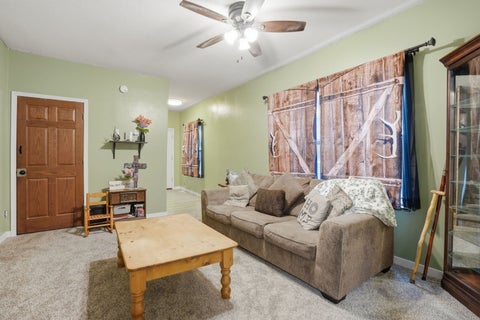 Tiny photo for 603 11th Avenue S, Clinton, IA 52732 (MLS # 12712491)