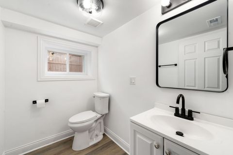 Tiny photo for 11947 S Perry Avenue, Chicago, IL 60628 (MLS # 12507354)