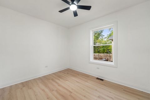 Tiny photo for 11947 S Perry Avenue, Chicago, IL 60628 (MLS # 12507354)