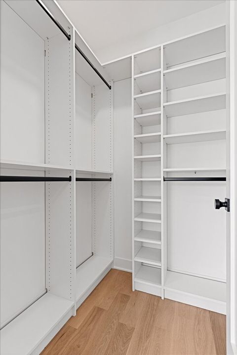 Tiny photo for 1964 W Farragut Avenue, Chicago, IL 60640 (MLS # 12565345)