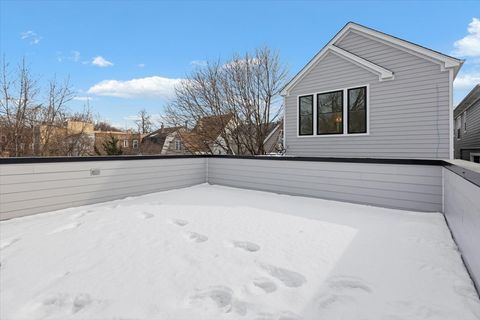 Tiny photo for 1964 W Farragut Avenue, Chicago, IL 60640 (MLS # 12565345)