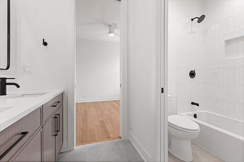 Tiny photo for 1964 W Farragut Avenue, Chicago, IL 60640 (MLS # 12565345)