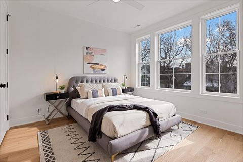 Tiny photo for 1964 W Farragut Avenue, Chicago, IL 60640 (MLS # 12565345)