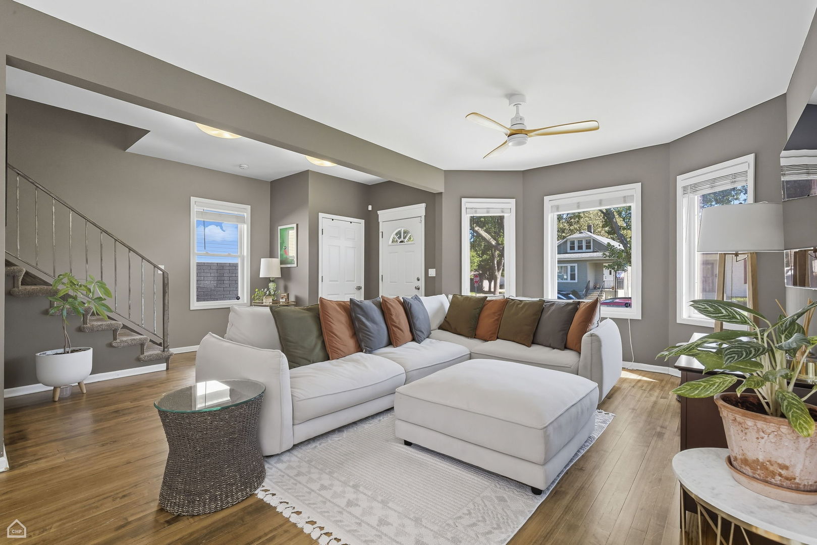 3756 N NEWCASTLE Avenue