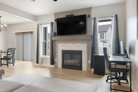 Tiny photo for 401 A Jenny Lane, Heyworth, IL 61745 (MLS # 12573923)