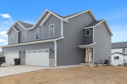 Photo of 401 A Jenny Lane, Heyworth, IL 61745 (MLS # 12573923)