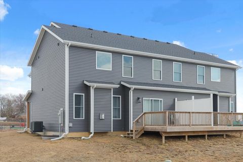 Tiny photo for 401 A Jenny Lane, Heyworth, IL 61745 (MLS # 12573923)