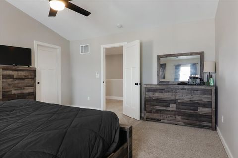 Tiny photo for 401 A Jenny Lane, Heyworth, IL 61745 (MLS # 12573923)