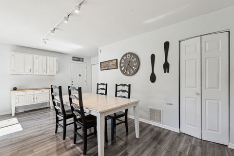 Tiny photo for 29W749 Hurlingham Drive, Warrenville, IL 60555 (MLS # 12462337)