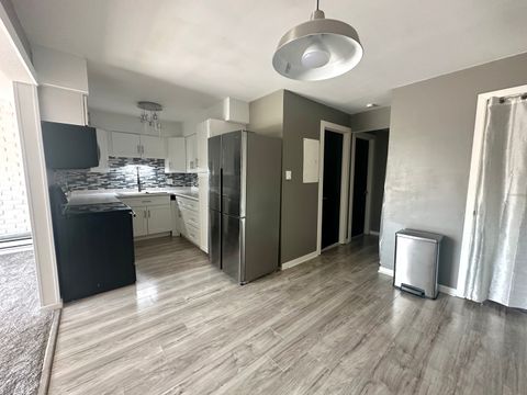 Tiny photo for 7314 Blackstone Avenue #30, Justice, IL 60458 (MLS # 12467145)