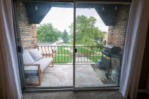 Tiny photo for 7314 Blackstone Avenue #30, Justice, IL 60458 (MLS # 12467145)