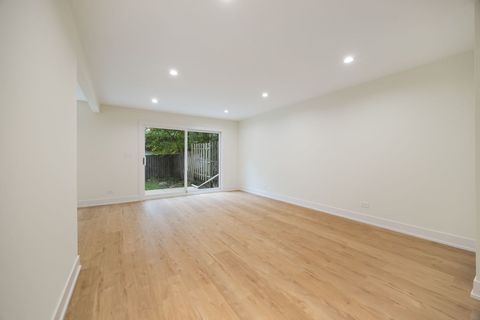 Tiny photo for 557 Monroe Road, Bolingbrook, IL 60440 (MLS # 12497756)