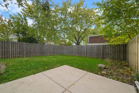 Tiny photo for 557 Monroe Road, Bolingbrook, IL 60440 (MLS # 12497756)