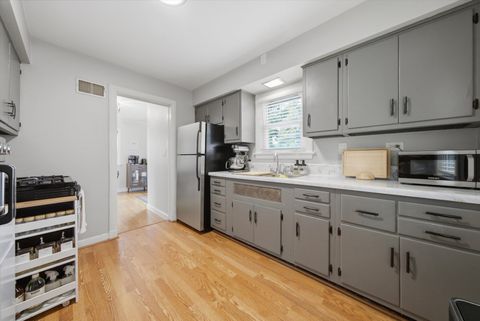 Tiny photo for 5108 N Octavia Avenue, Harwood Heights, IL 60706 (MLS # 12705359)