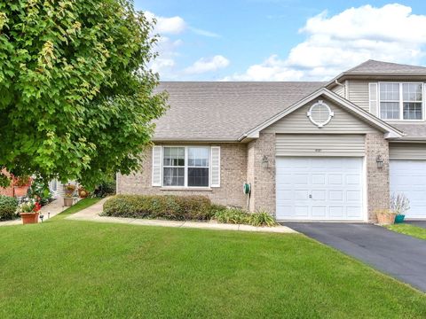 Photo of 4727 Orrefors Court, Joliet, IL 60431 (MLS # 12493680)