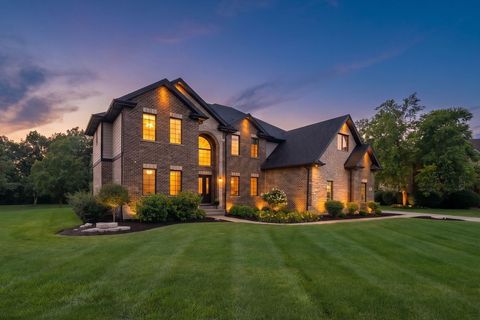 Photo of 7812 Northwoods Drive, Frankfort, IL 60423 (MLS # 12712567)