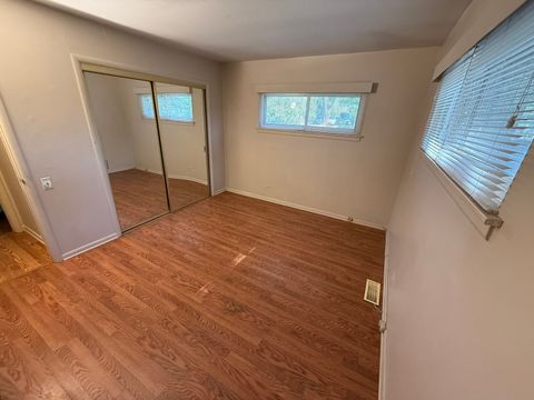 Tiny photo for 1901 W Plainfield Road, La Grange Highlands, IL 60525 (MLS # 12489706)