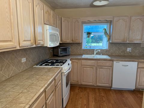Tiny photo for 1901 W Plainfield Road, La Grange Highlands, IL 60525 (MLS # 12489706)