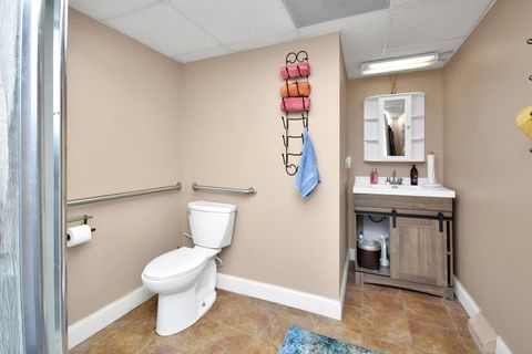 Tiny photo for 113 N Kickapoo Street, Lincoln, IL 62656 (MLS # 12496242)