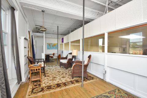 Tiny photo for 113 N Kickapoo Street, Lincoln, IL 62656 (MLS # 12496242)