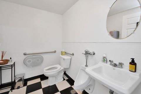 Tiny photo for 113 N Kickapoo Street, Lincoln, IL 62656 (MLS # 12496242)
