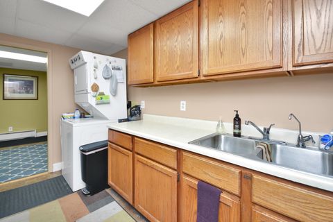 Tiny photo for 113 N Kickapoo Street, Lincoln, IL 62656 (MLS # 12496242)