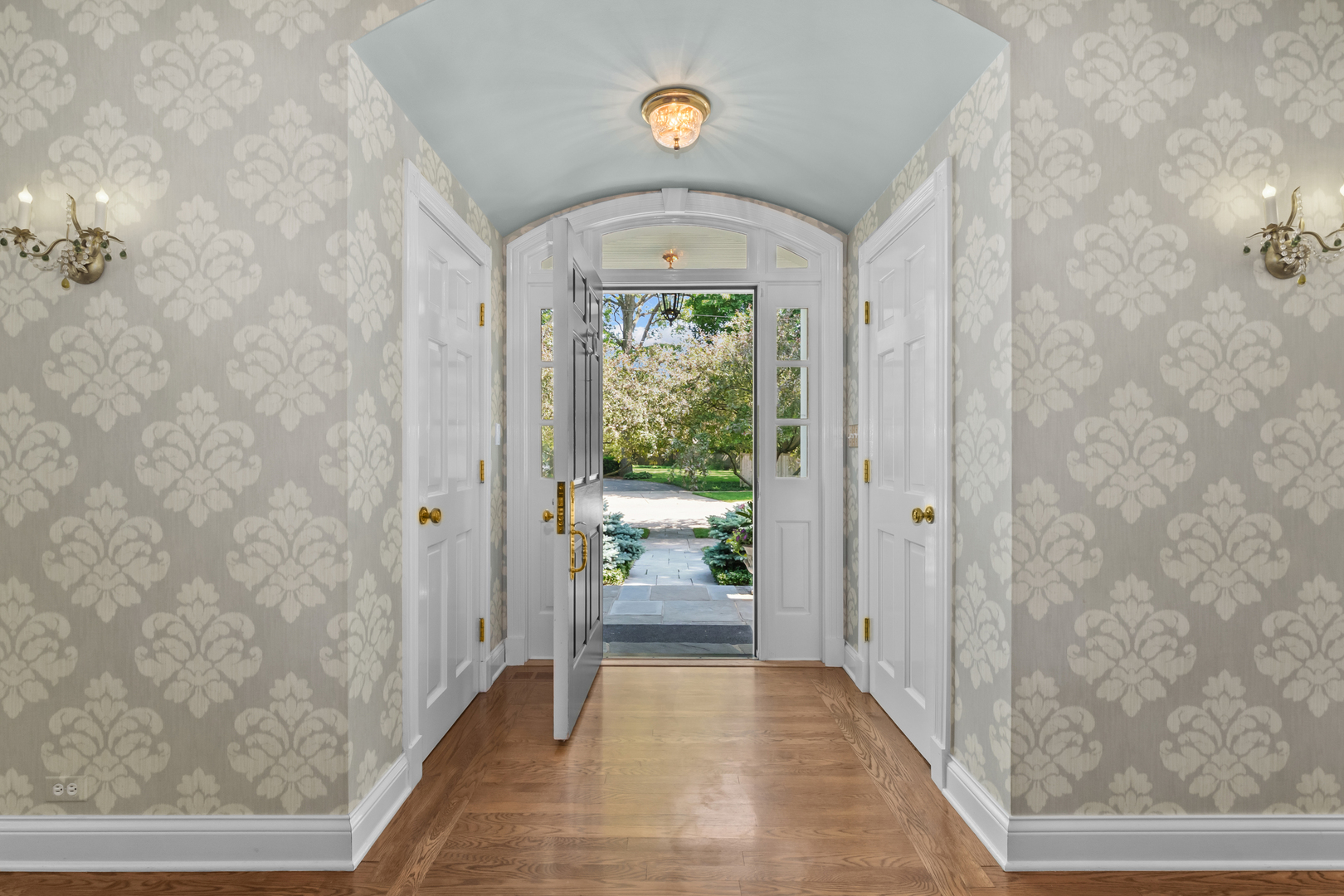 545 Sheridan Road