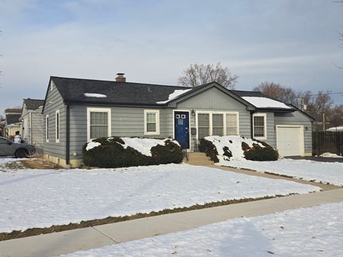 Photo of 351 S Michigan Avenue, Villa Park, IL 60181 (MLS # 12532202)